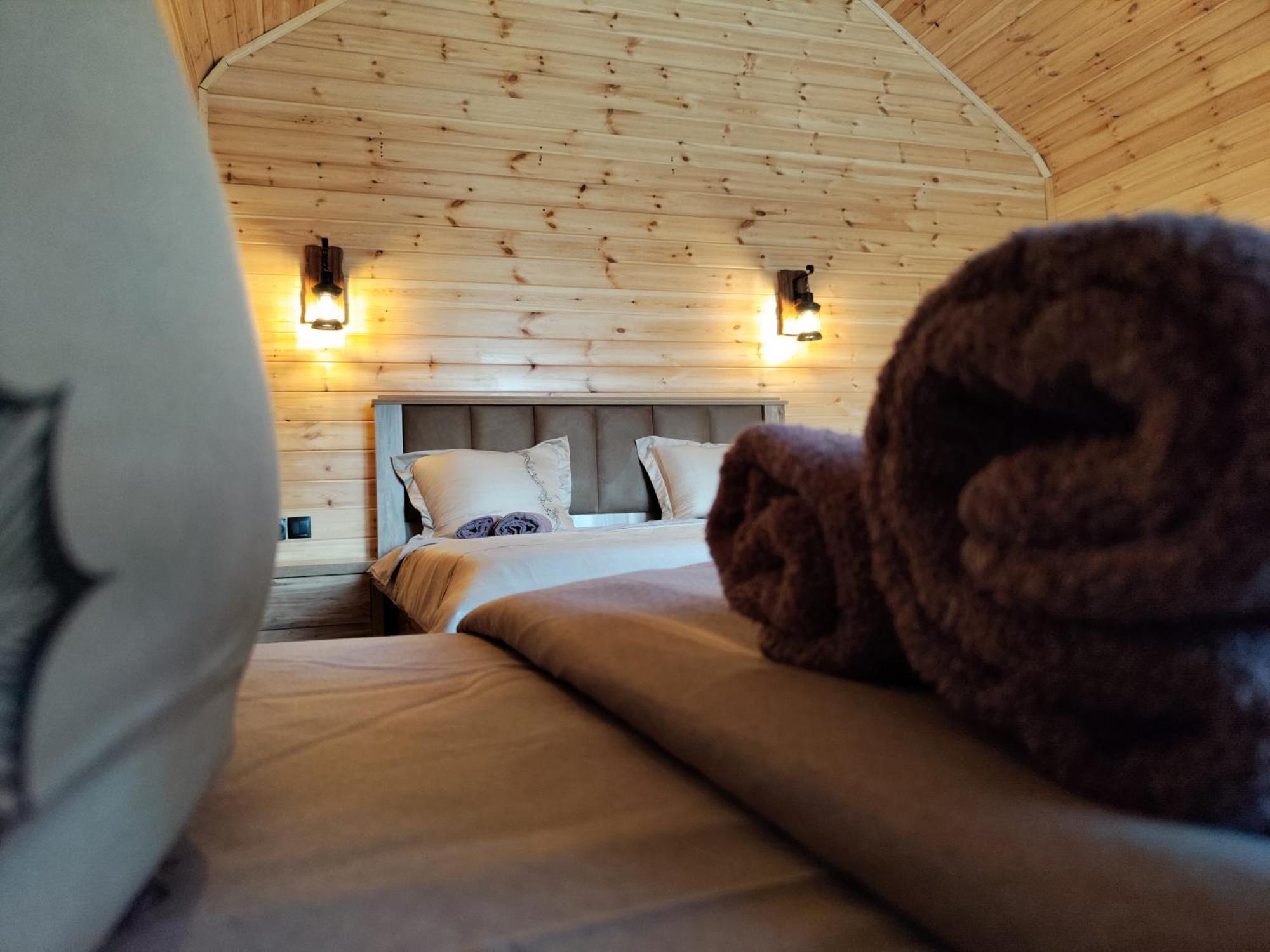 Nikolozi Hotel Stepantsminda Room photo